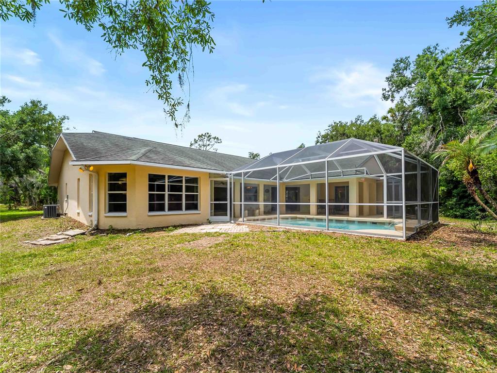 13505 Wild Citrus Road Sarasota, FL 34240 - Photo 11 of 69
