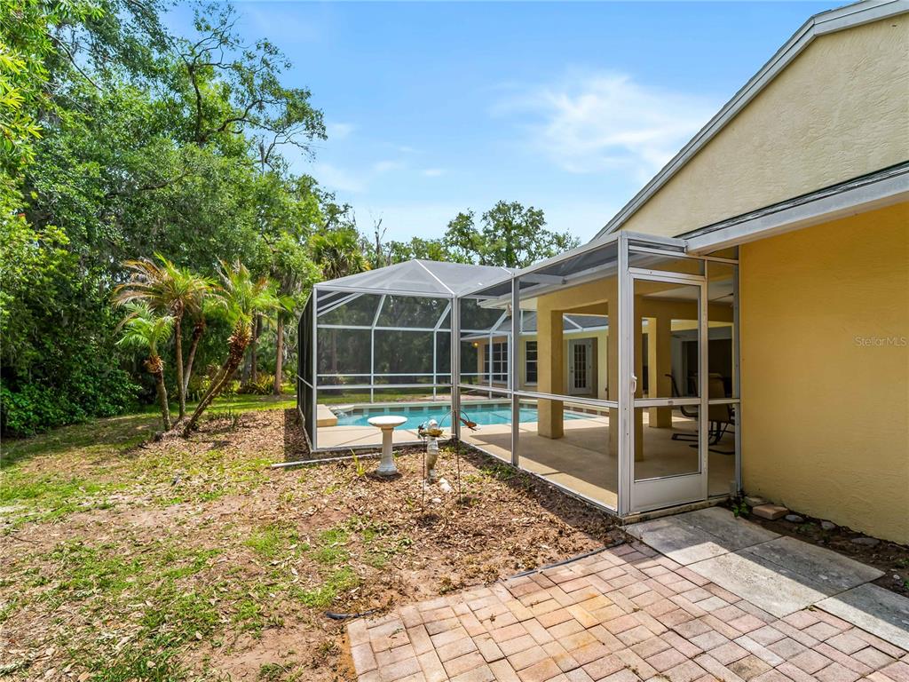 13505 Wild Citrus Road Sarasota, FL 34240 - Photo 13 of 69