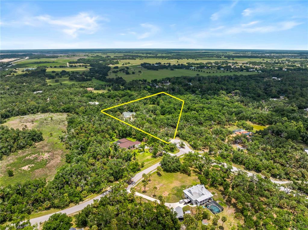 13505 Wild Citrus Road Sarasota, FL 34240 - Photo 2 of 69