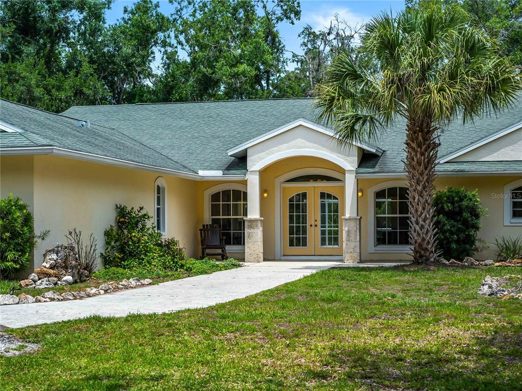13505 Wild Citrus Road Sarasota, FL 34240 - Photo 3 of 69