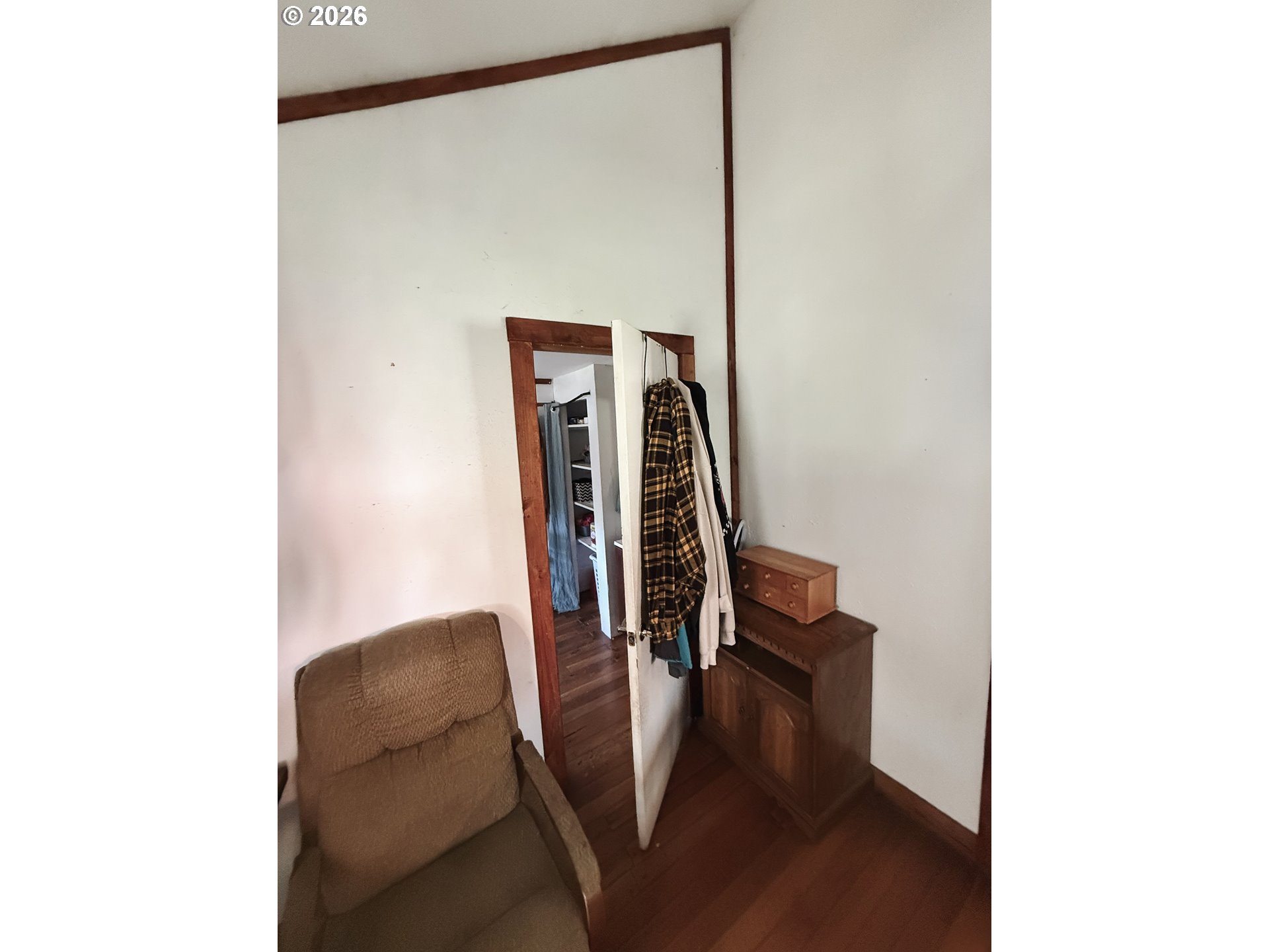 827 East 11th Street Coquille, OR 97423 - Photo 34 of 45 a view of livingroom with furniture