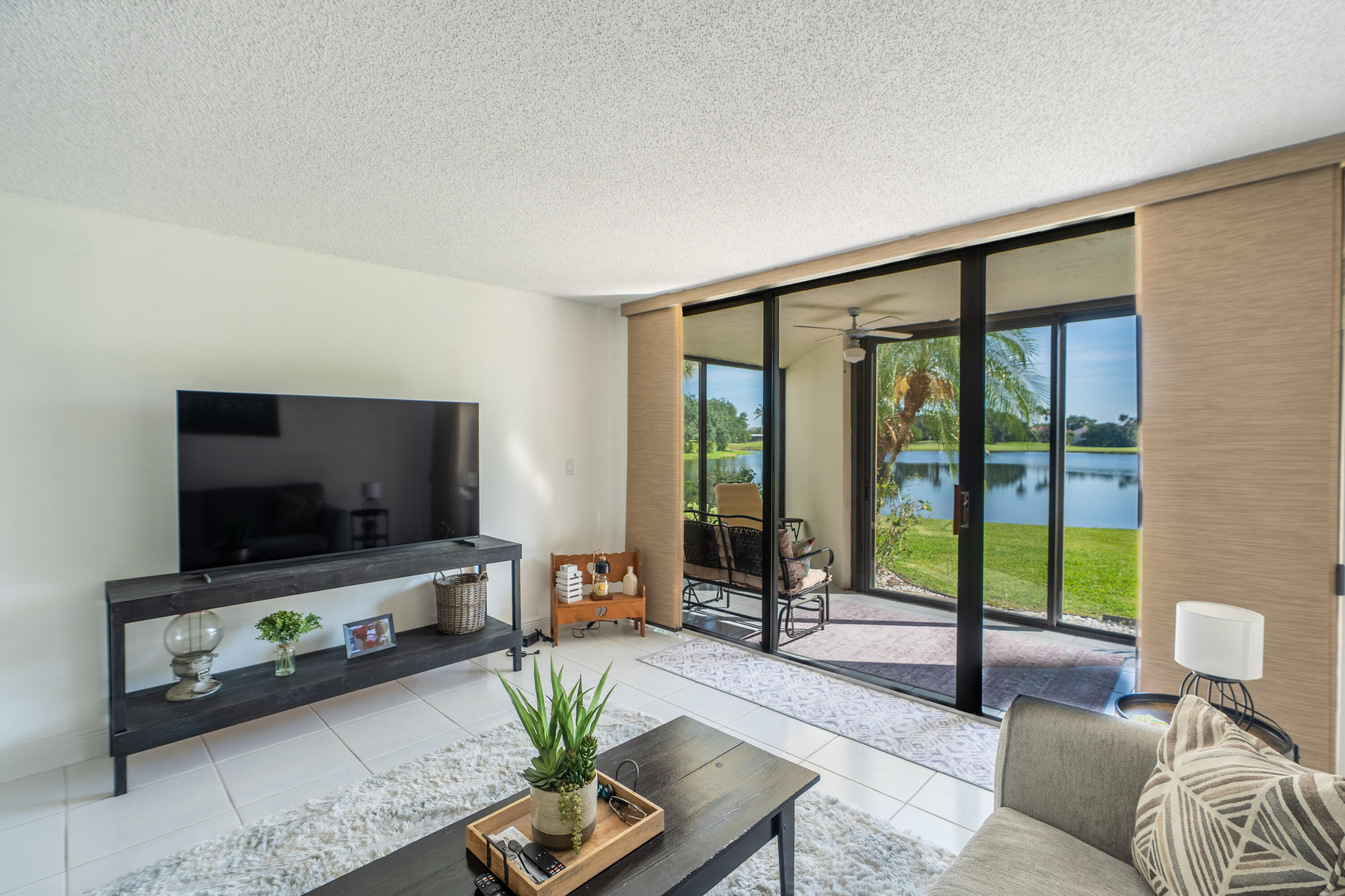 16401 Golf Club Road, Unit 113 Weston, FL 33326 - Photo 6 of 65 DSC01987
