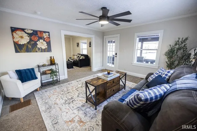 $159,900 | 1206 South Madison Street, Muncie, IN 47302