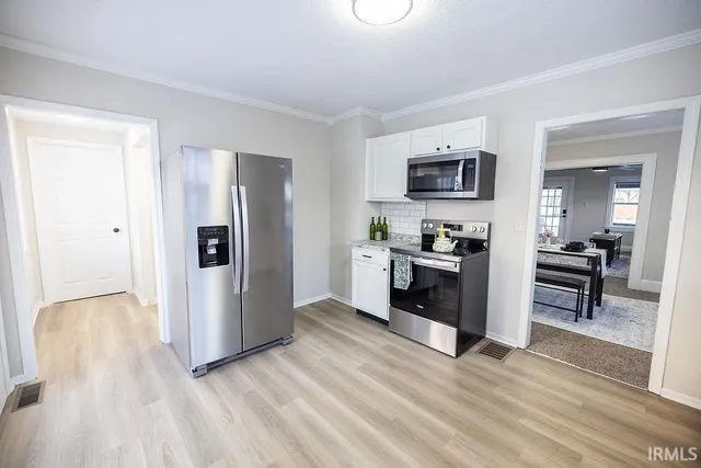 $159,900 | 1206 South Madison Street, Muncie, IN 47302