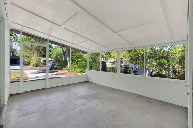 $2,100 | 1179 Seminole Street, Clermont, FL 34711