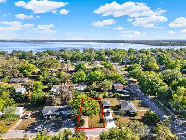 $2,100 | 1179 Seminole Street, Clermont, FL 34711