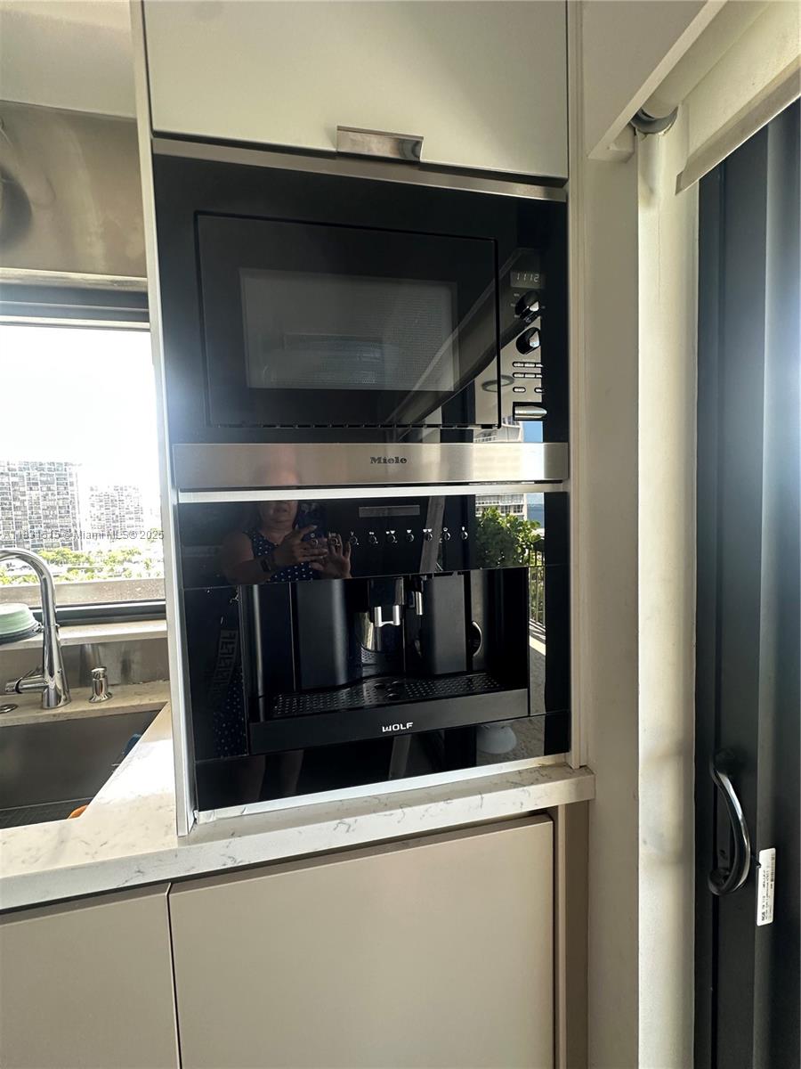 2333 Brickell Avenue, Unit 901 Miami, FL 33129 - Photo 30 of 79