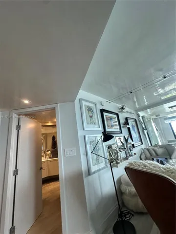 $895,000 | 2333 Brickell Avenue, Unit 901, Miami, FL 33129