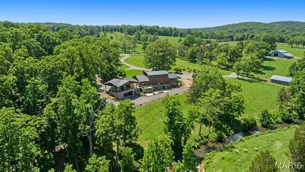 $899,990 | 14881 State Hwy AA, Potosi, MO 63664