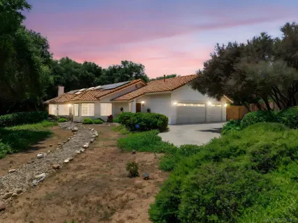 $1,149,900 | 16635 Shady Oaks Drive, Ramona, CA 92065