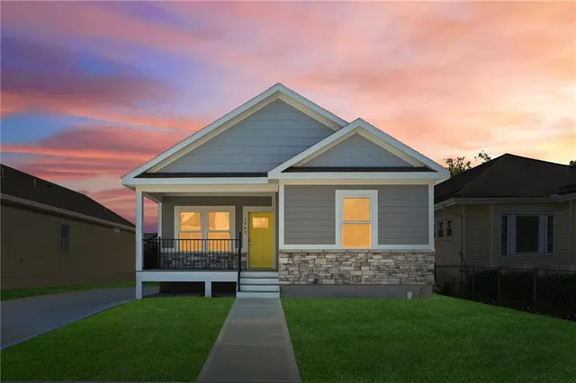 $650,000 | 2903 Tracy Avenue, Kansas City, MO 64109