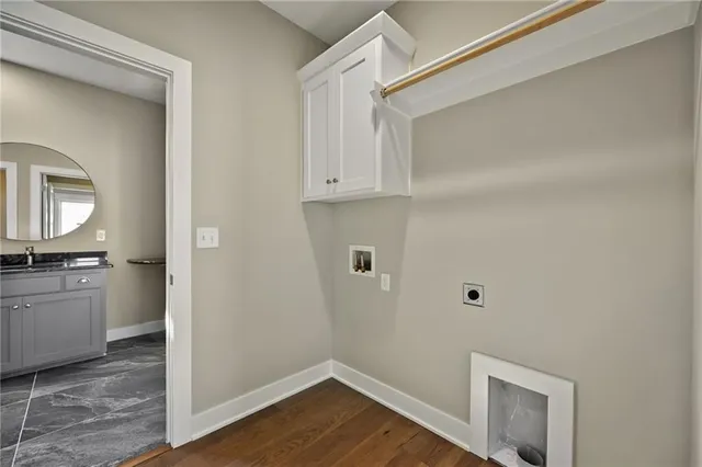 $650,000 | 2903 Tracy Avenue, Kansas City, MO 64109