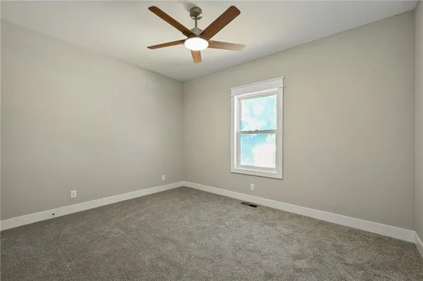 $650,000 | 2903 Tracy Avenue, Kansas City, MO 64109