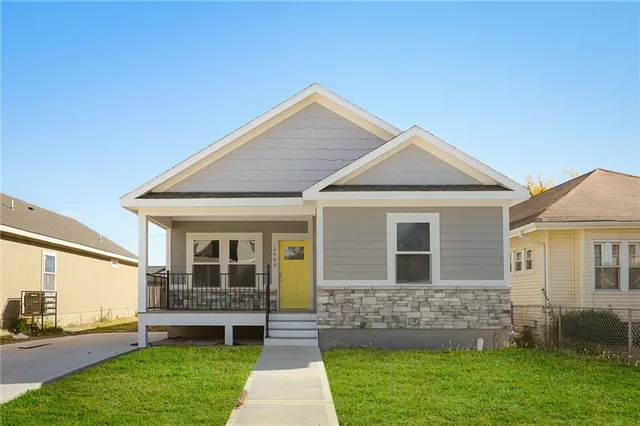 $650,000 | 2903 Tracy Avenue, Kansas City, MO 64109