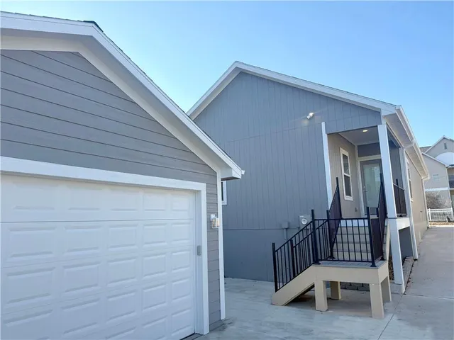 $650,000 | 2903 Tracy Avenue, Kansas City, MO 64109