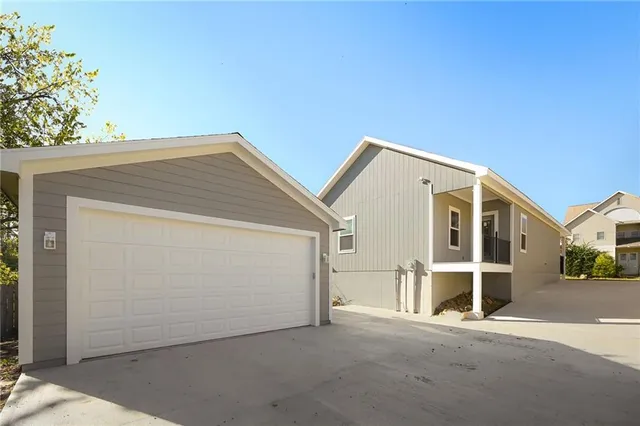 $650,000 | 2903 Tracy Avenue, Kansas City, MO 64109