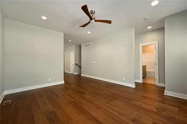 $650,000 | 2903 Tracy Avenue, Kansas City, MO 64109