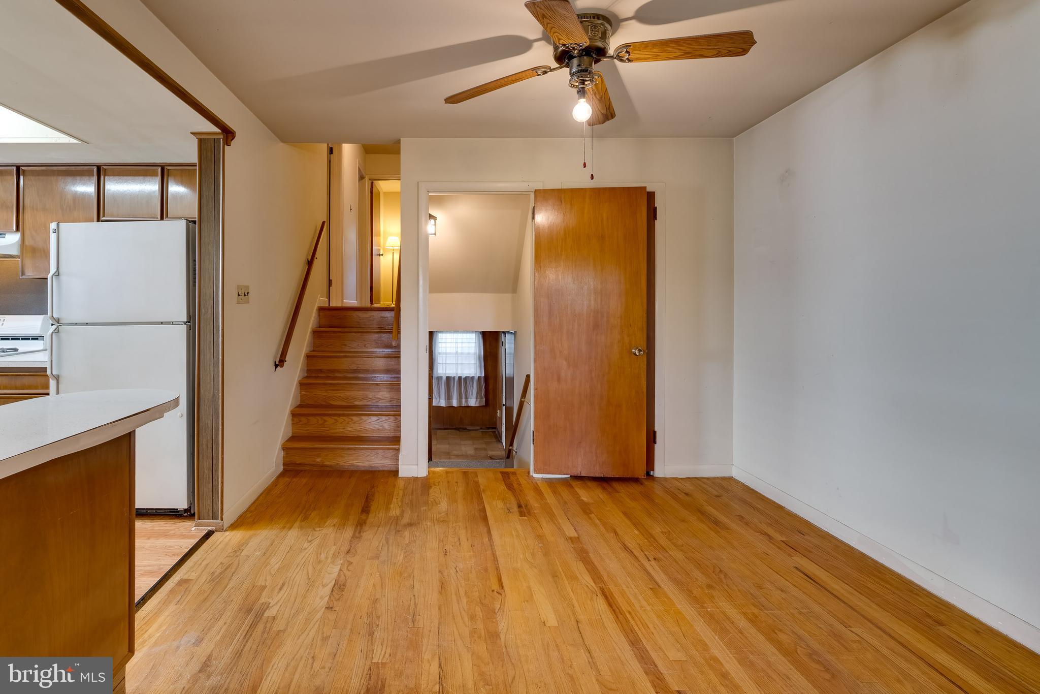 527 West Marion Street Lititz, PA 17543 - Photo 16 of 47 Dining Room
11x9