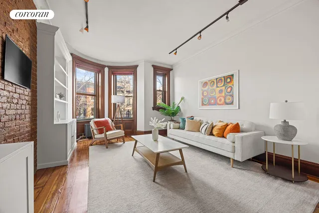 $1,050,000 | 396 8th Street, Unit 2R | Park Slope