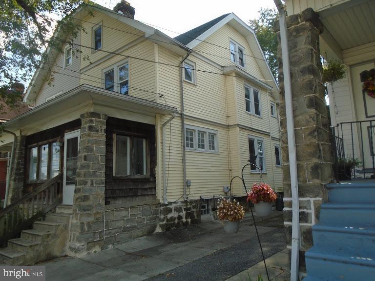 418 Laurel Road Yeadon, PA 19050 - Photo 2 of 13