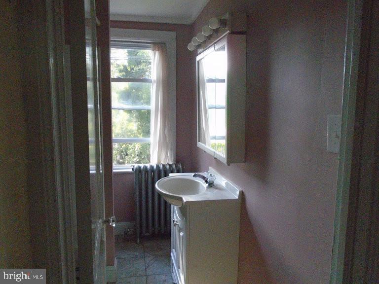 418 Laurel Road Yeadon, PA 19050 - Photo 9 of 13