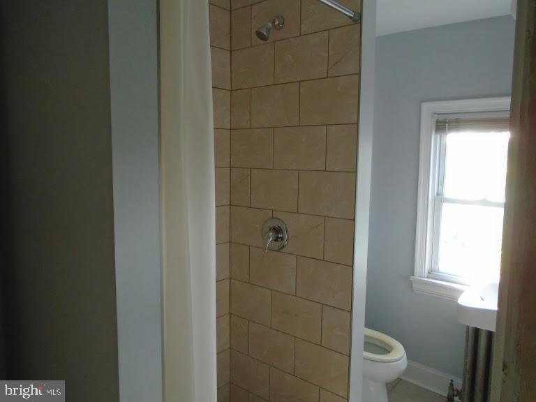 418 Laurel Road Yeadon, PA 19050 - Photo 10 of 13