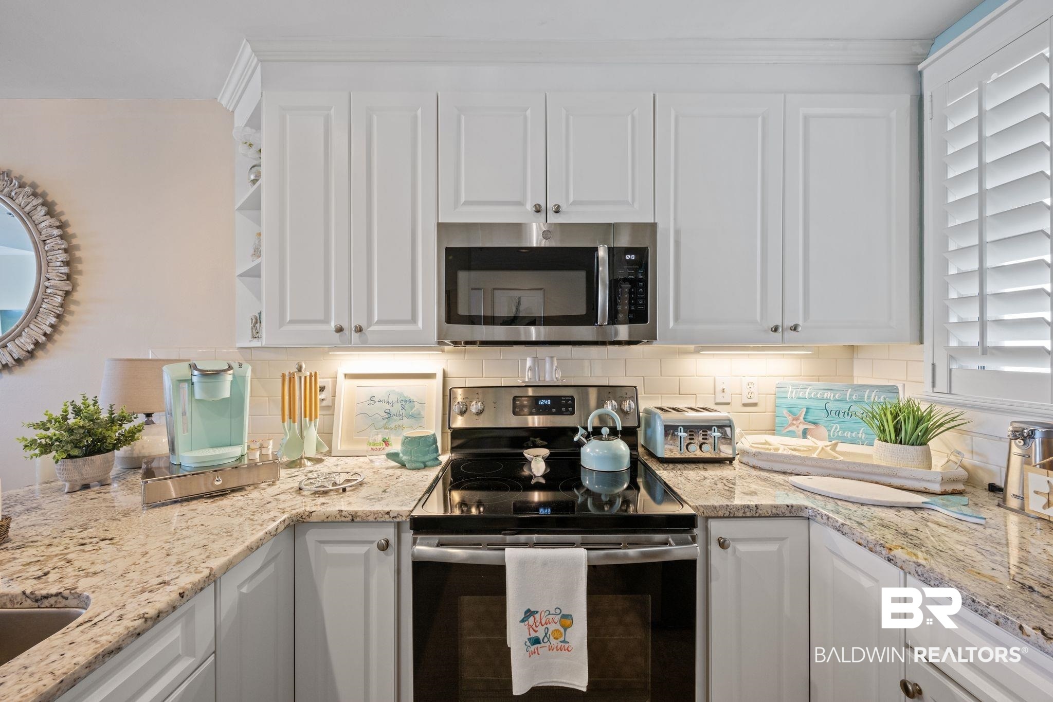 815 Plantation Road, Unit 502 Gulf Shores, AL 36542 - Photo 4 of 50