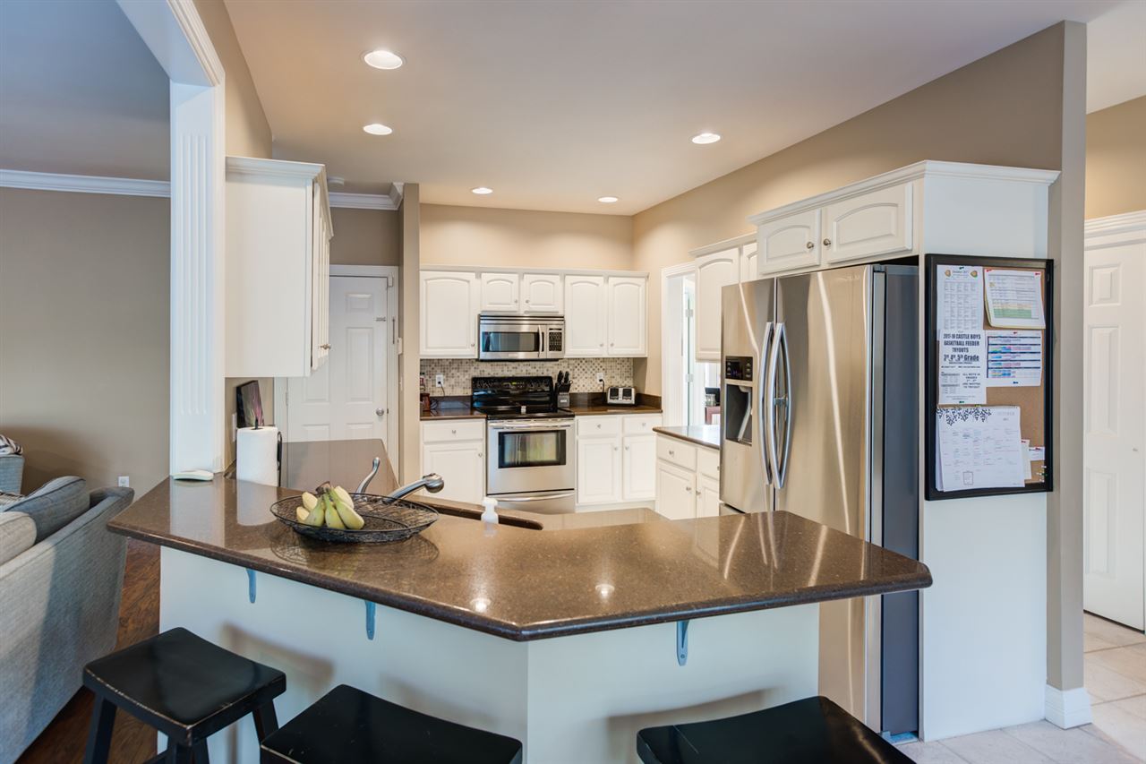 3211 Oak Ridge Court Newburgh, IN 47630 - Photo 12 of 36 Gallery Image 12