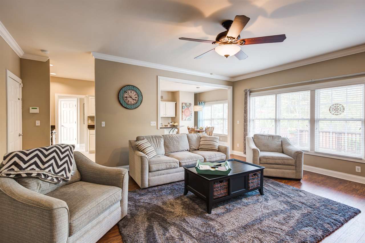 3211 Oak Ridge Court Newburgh, IN 47630 - Photo 14 of 36 Gallery Image 14