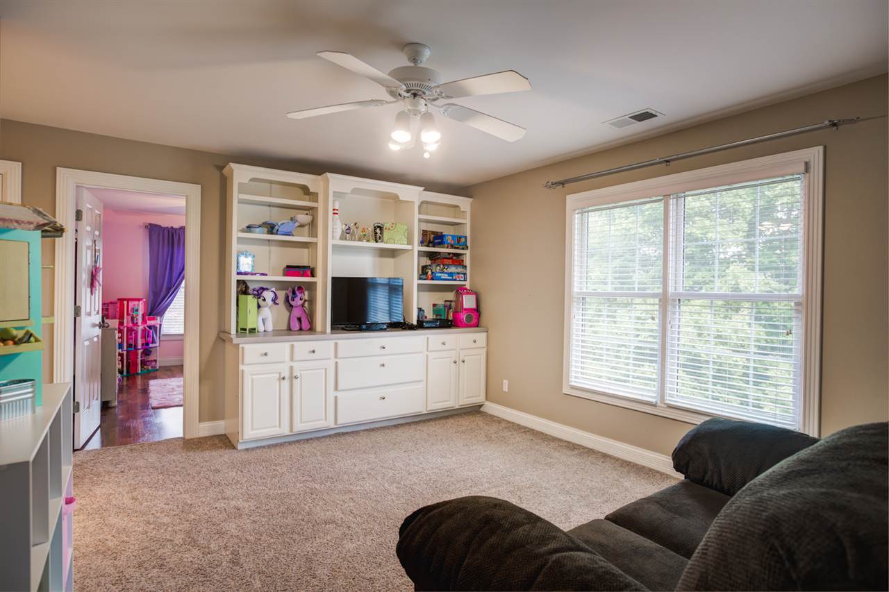 3211 Oak Ridge Court Newburgh, IN 47630 - Photo 30 of 36 Gallery Image 30