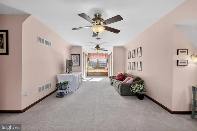 $880,000 | 657 Vance Neck Road, Middletown, DE 19709