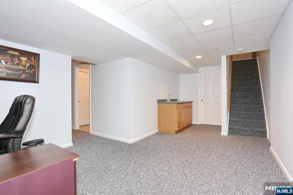 609 Glasmere Road, Unit 609 Mahwah, NJ 07430 - Photo 32 of 50