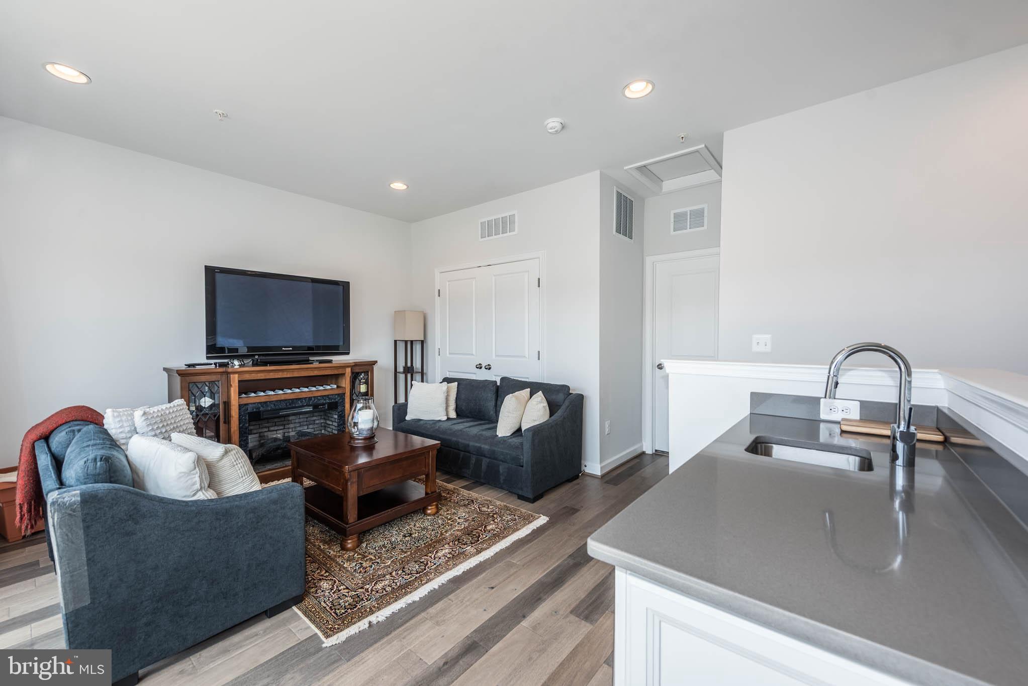 615 Skiff Way Oxon Hill, MD 20745 - Photo 15 of 43