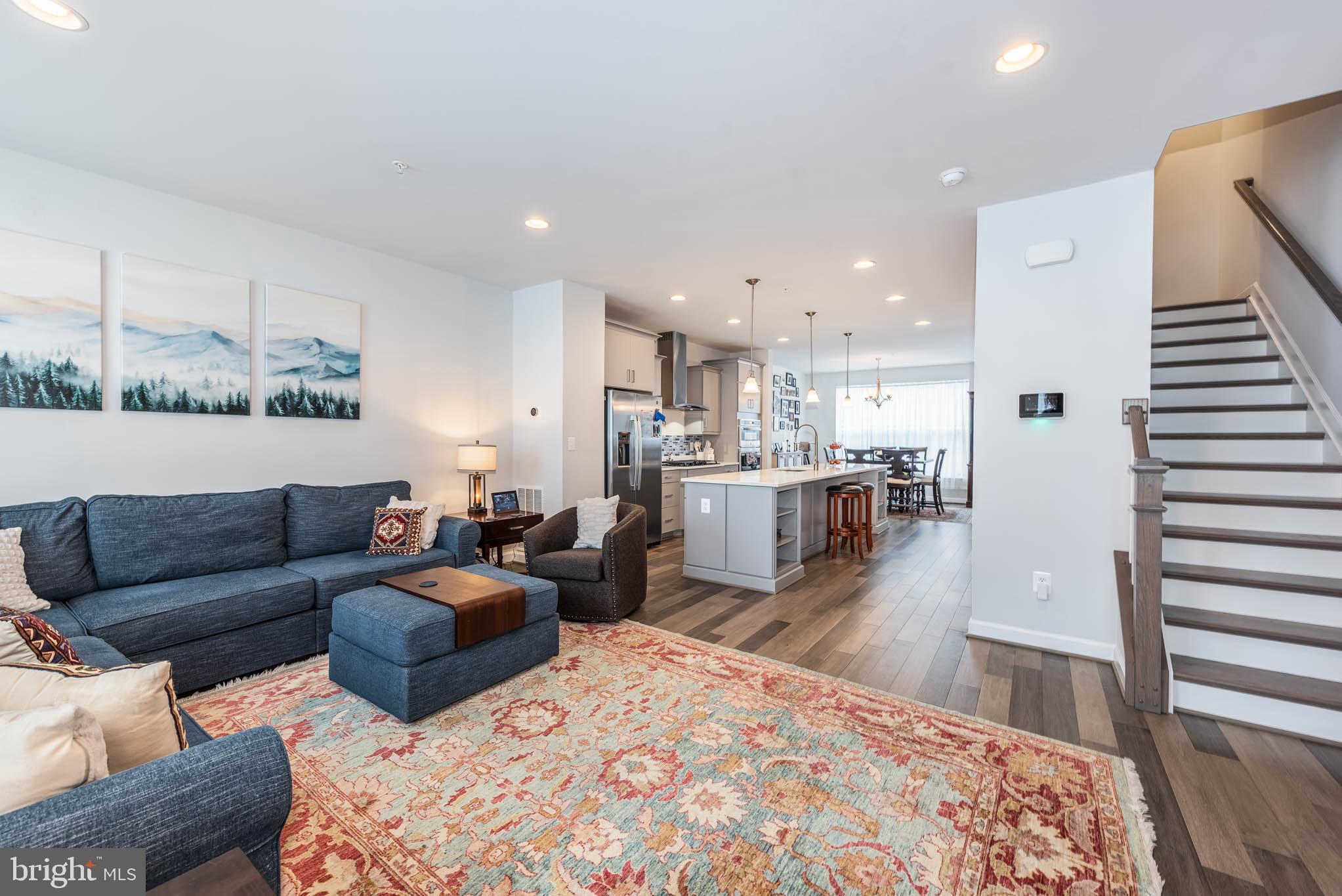 615 Skiff Way Oxon Hill, MD 20745 - Photo 3 of 43