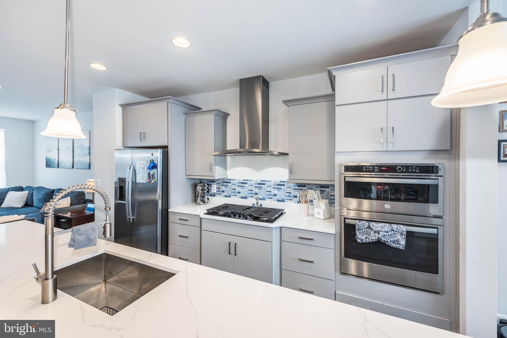 615 Skiff Way Oxon Hill, MD 20745 - Photo 8 of 43