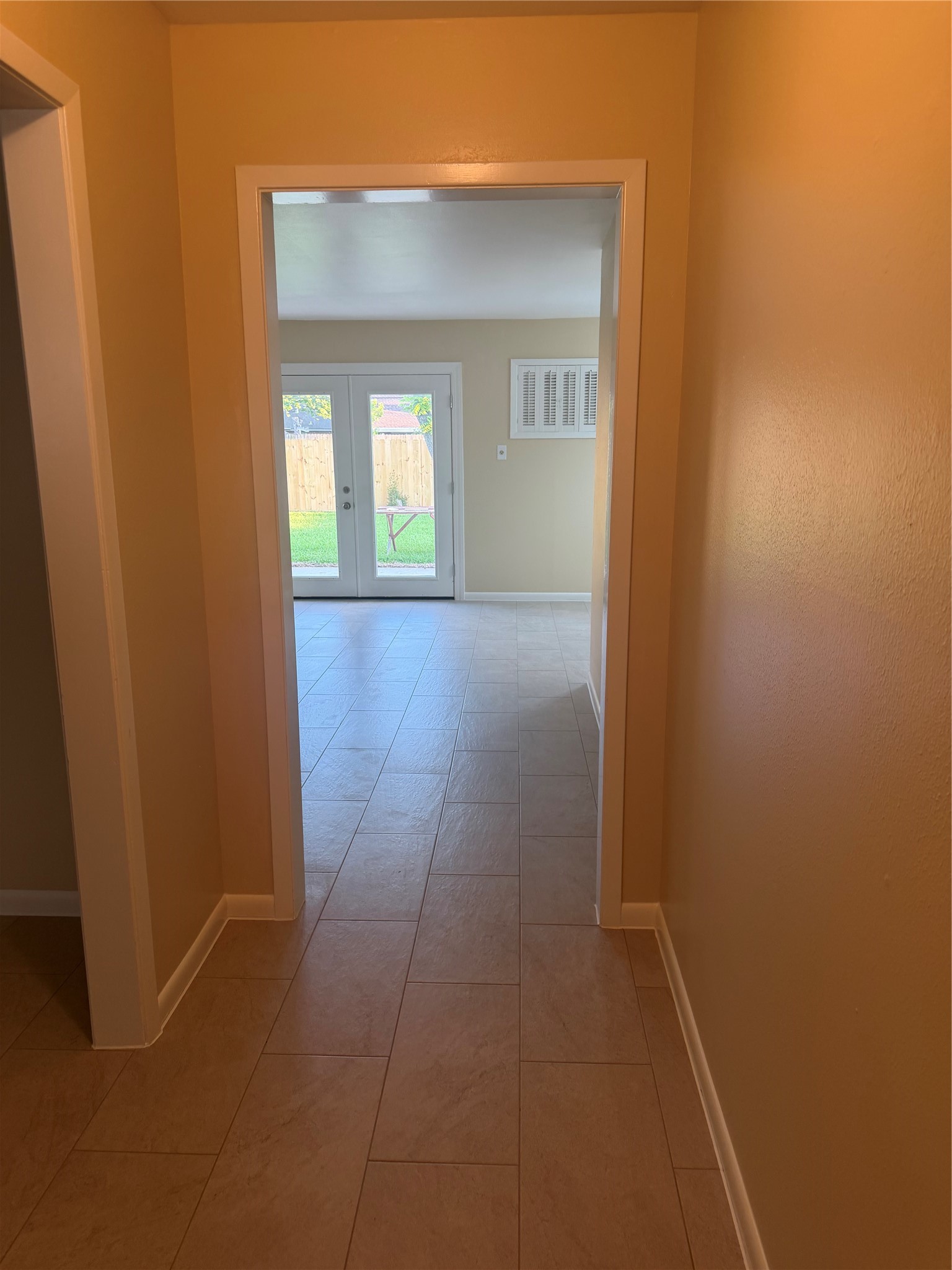 7335 Tanager Street Houston, TX 77074 - Photo 6 of 15