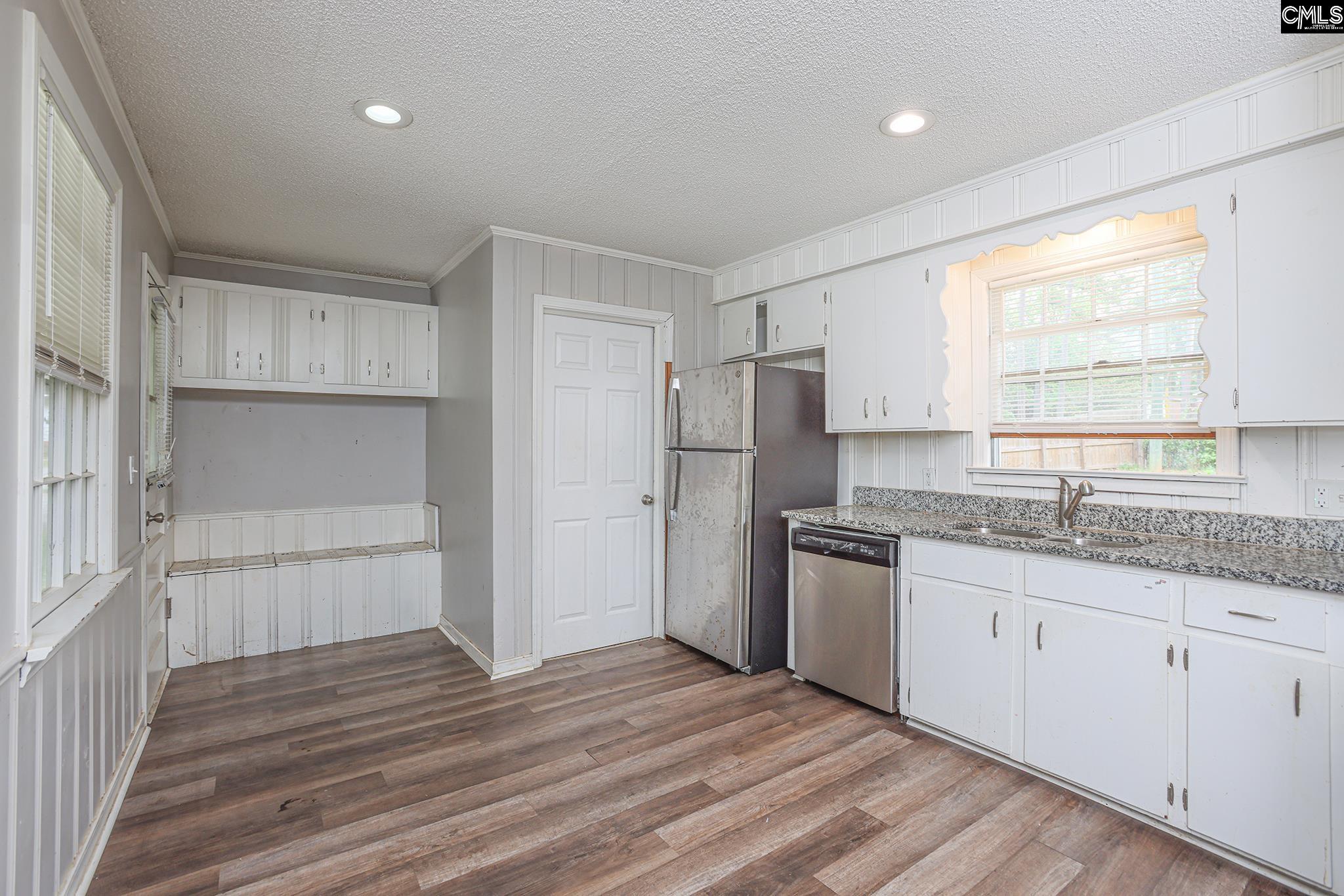 276 Oberlin Road Columbia, SC 29212 - Photo 9 of 34