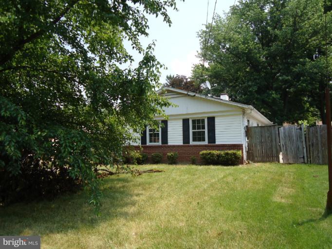 103 Spring Street Gaithersburg, MD 20877 - Photo 5 of 26 Exterior (Rear)