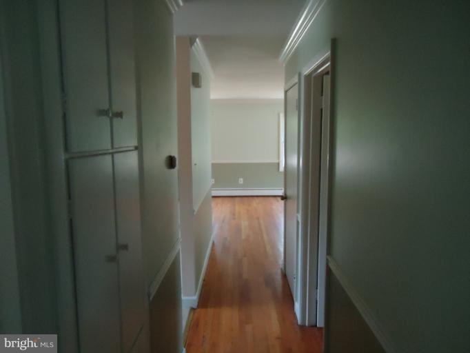 103 Spring Street Gaithersburg, MD 20877 - Photo 10 of 26 Interior (General)