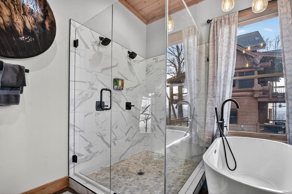 472 Overlook Drive Blue Ridge, GA 30513 - Photo 18 of 58