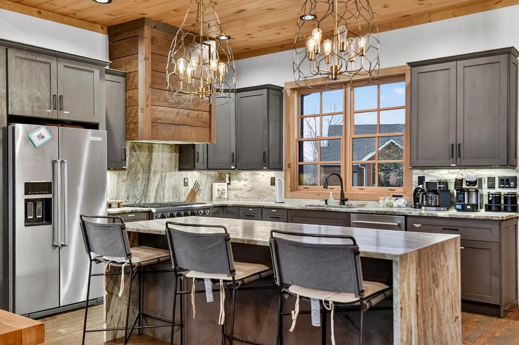 472 Overlook Drive Blue Ridge, GA 30513 - Photo 9 of 58