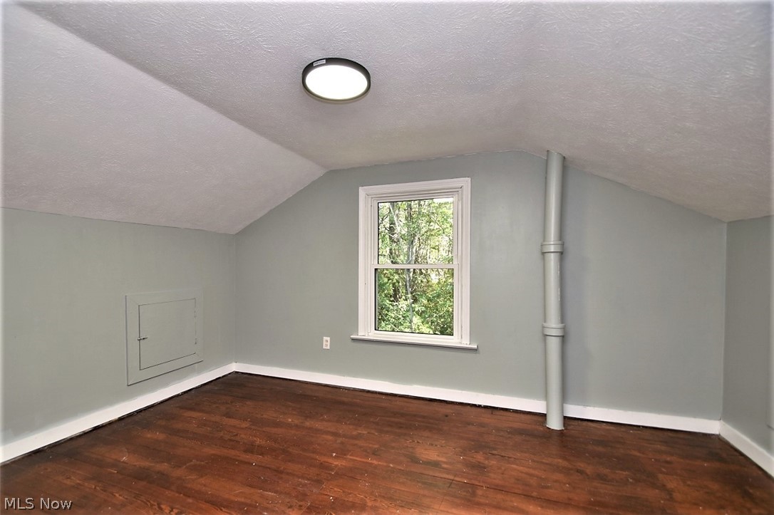 1942 Faye Road Akron, OH 44306 - Photo 27 of 35 Gallery Image 27