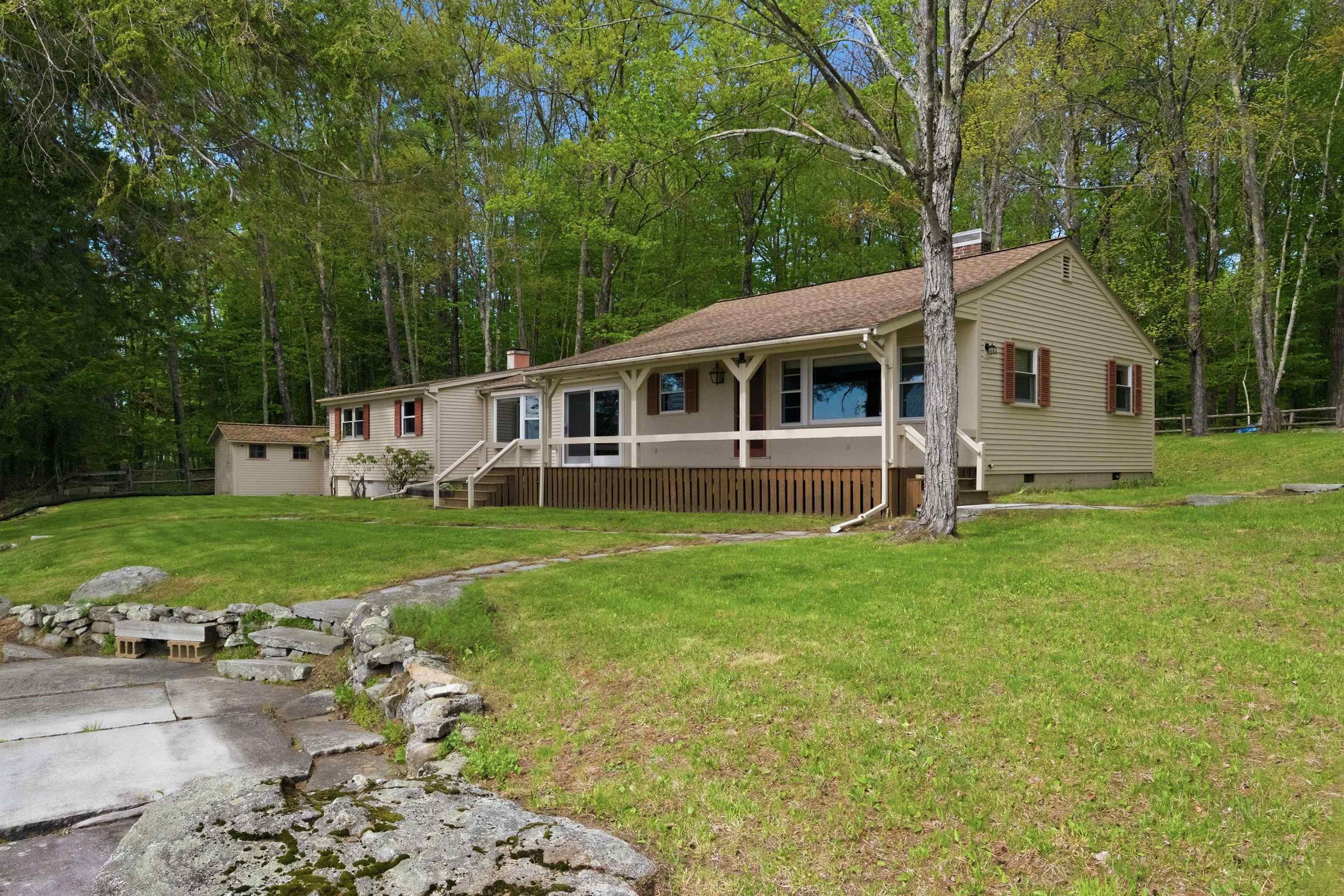 61 Wallace Point Road Moultonborough, NH 03254 - Photo 6 of 54