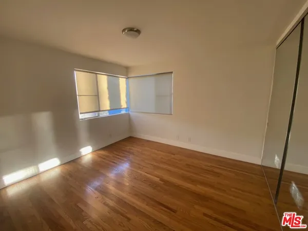 $2,995 | 3130 South Barrington Avenue, Unit A, Los Angeles, CA 90066