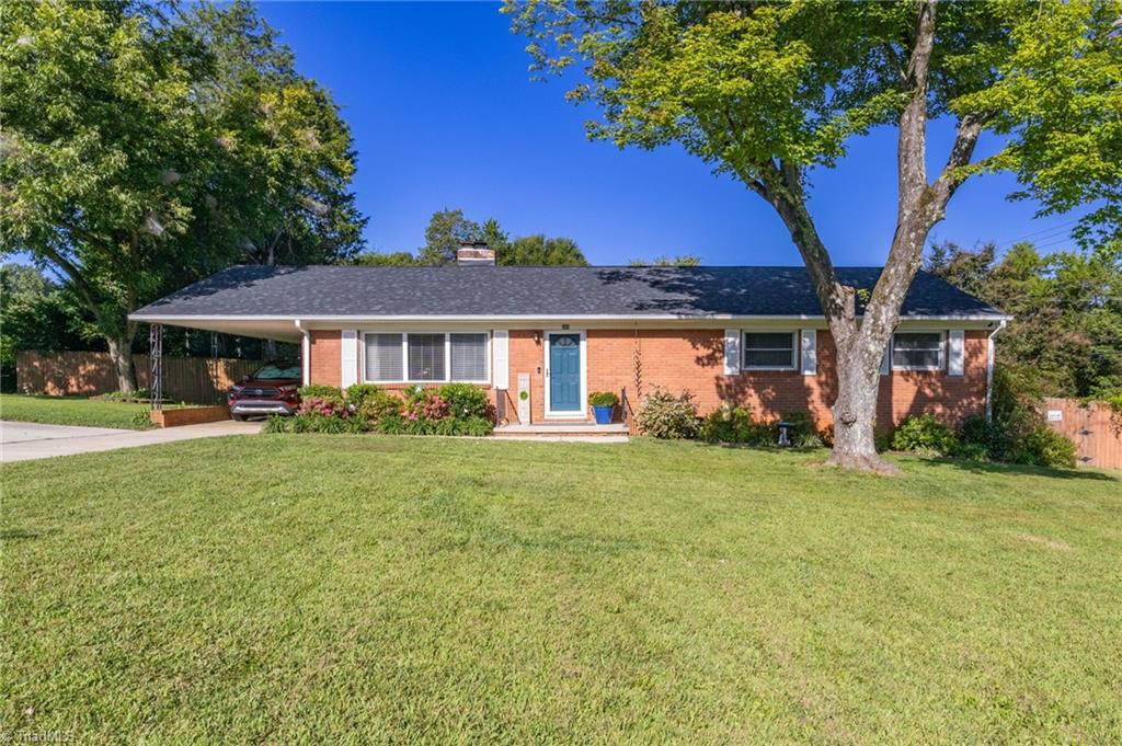 305 Hampton Drive High Point, NC 27265 - Photo 1 of 29