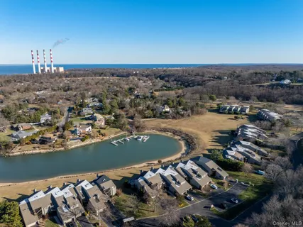 $1,749,000 | 6 Lady Jane Way, Northport, NY 11768