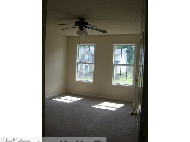 2286 Rothwood Acres Road Greensboro, NC 27406 - Photo 14 of 16 Interior Space/Layout.