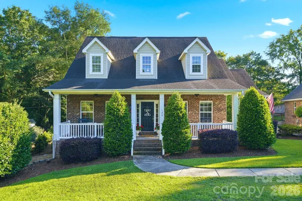 $645,000 | 122 Friendfield Drive, Fort Mill, SC 29715