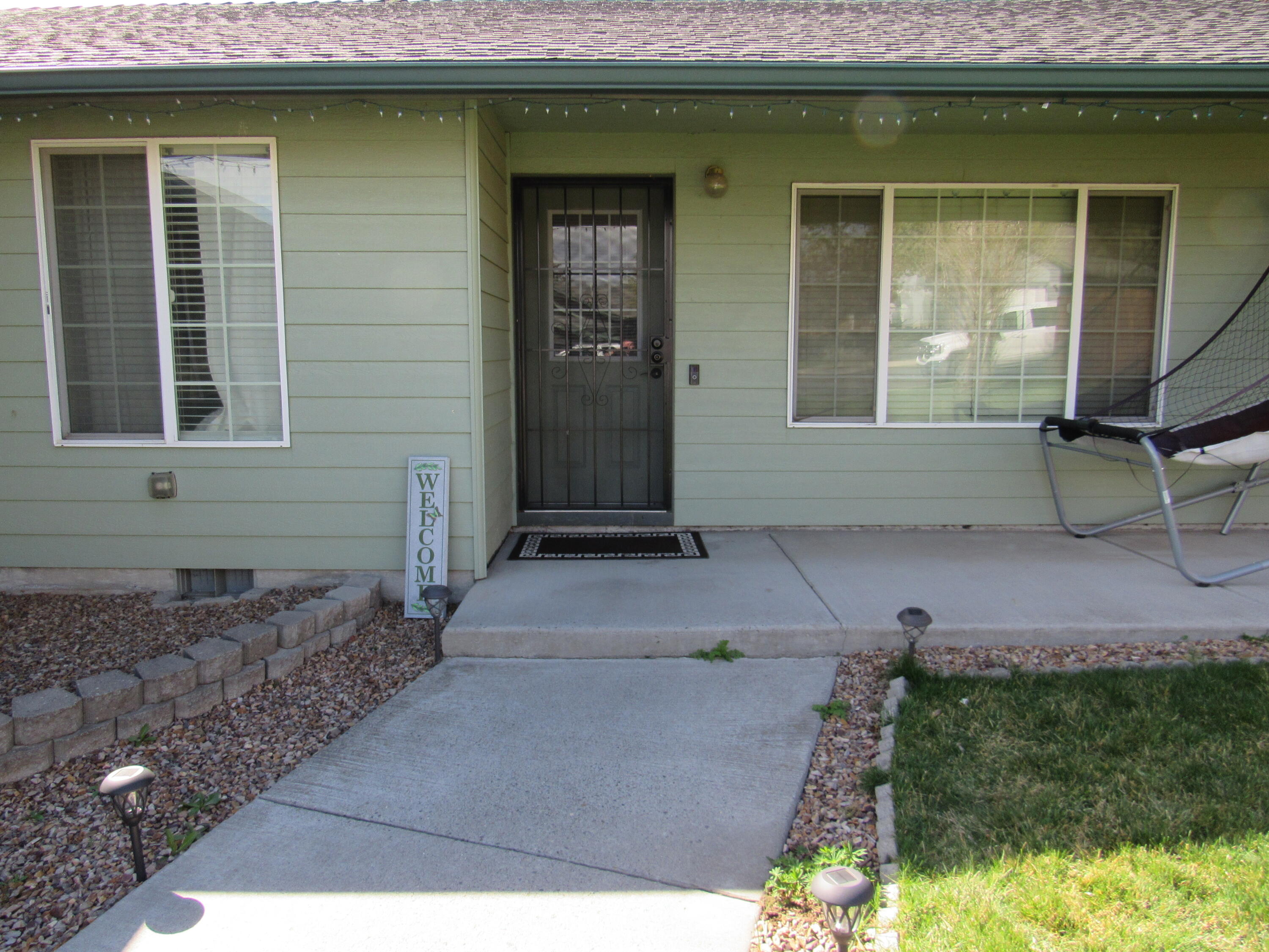 673 Southwest Elk Ridge Court Madras, OR 97741 - Photo 1 of 19 IMG_2640