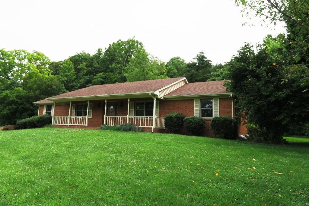 5440 Poor Mountain Road Salem, VA 24153 - Photo 13 of 14 Poor Mountain Marketing Photos (39)